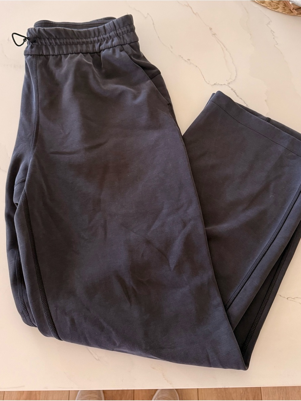 Lululemon Softstreme Pants 10 Women’s